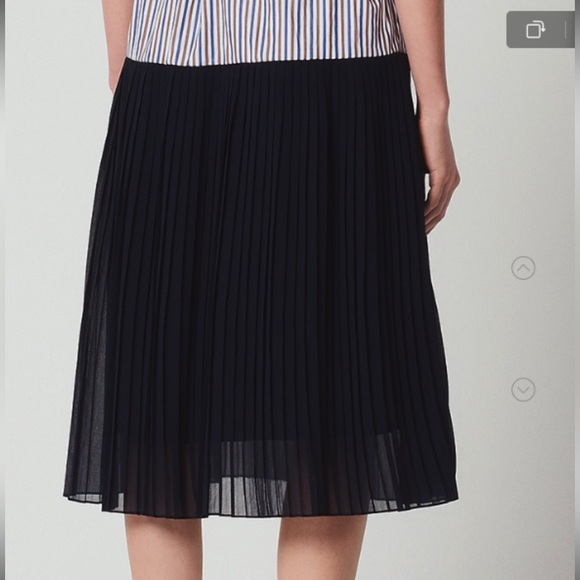 SANDRO Paris Josefine Pleated Evelet-lace midi Dress MSRP$515 - Picture 12 of 16